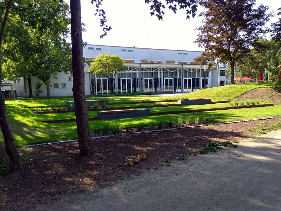 Rathausterrassen am Bürgerzentrum 2