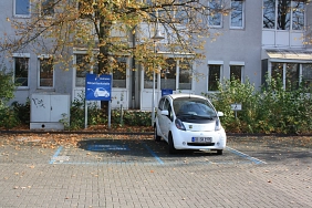 Stromtankstelle Bürgerzentrum Stromtankstelle Bürgerzentrum © Stadt Karben