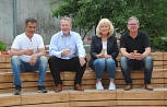 von links nach rechts mit Eis: Faik Iseni, Guido Rahn, Anette Wagner, Michael Soborka